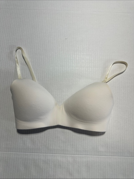 ThirdLove Other - Thirdlove Smooth T-Shirt Bra in Ivory White - Wireless Light Support 30C 1/2